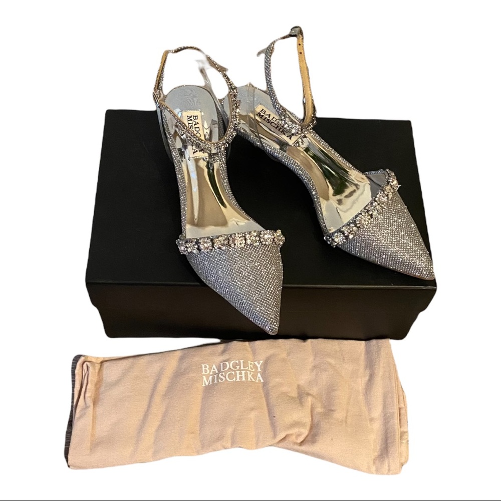 Brand new Badgley Mischka Kitten Heel Shoes